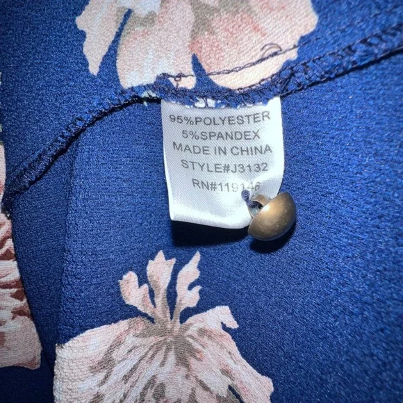 Jodifl Navy Blue Floral Ruffle Sleeve Keyhole Blouse M - Picture 4 of 6